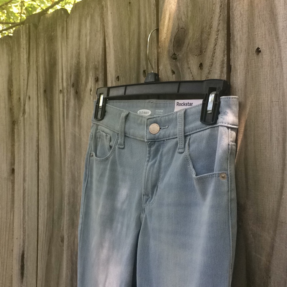 Light wash blue Old Navy pants - Picture 2 of 7